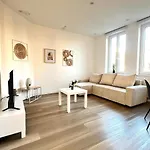 Apartamento La Petite Escapade-free Parking