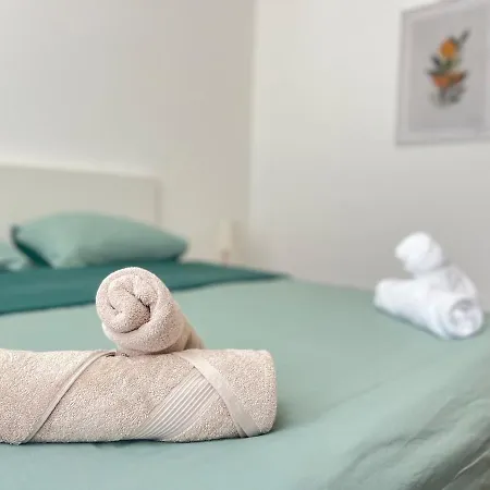 La Petite Escapade-free Parking Apartment