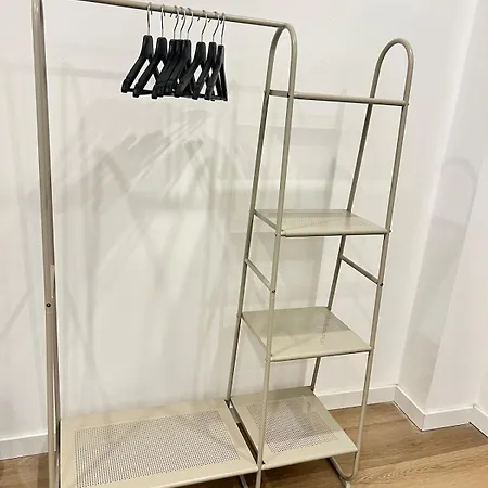 La Petite Escapade-free Parking *