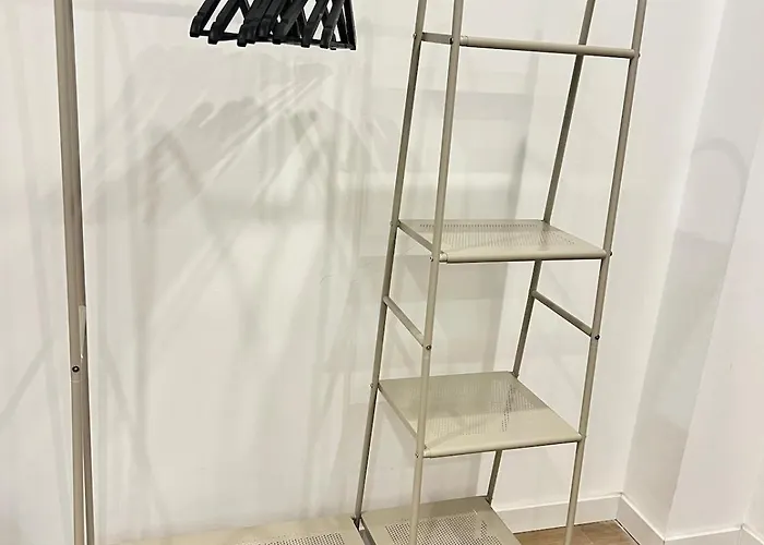 La Petite Escapade-free Parking *